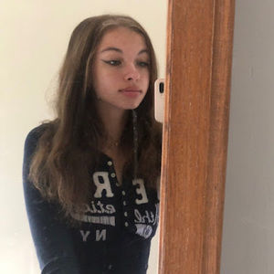 Meet your Posher, Ivy